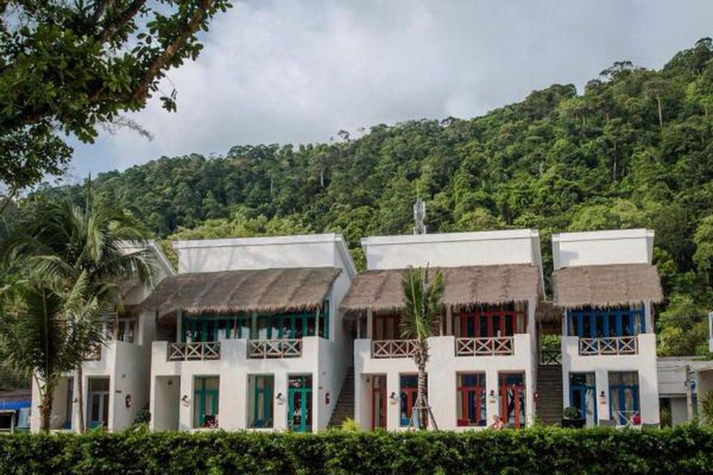 Двухместный (Двухместный номер с 1 кроватью и видом на бассейн), Pajamas Koh Chang