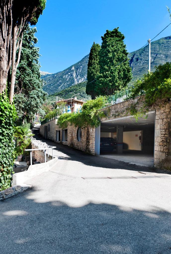 Beach Hotel Du Lac Malcesine photo 2