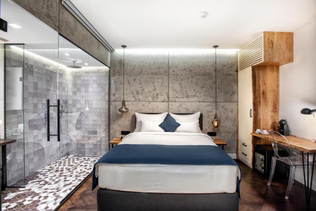 Двухместный (Двухместный номер «Премиум» с 1 кроватью), One Luxury Suites