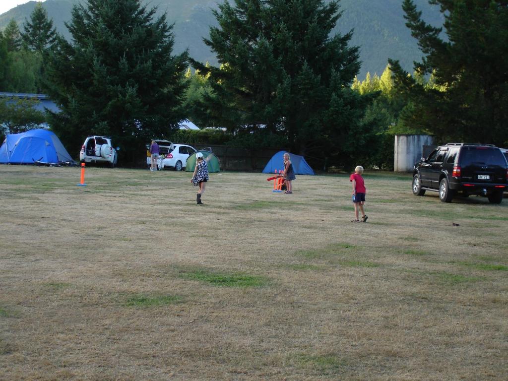Alpine Holiday Apartments & Campground photo 4