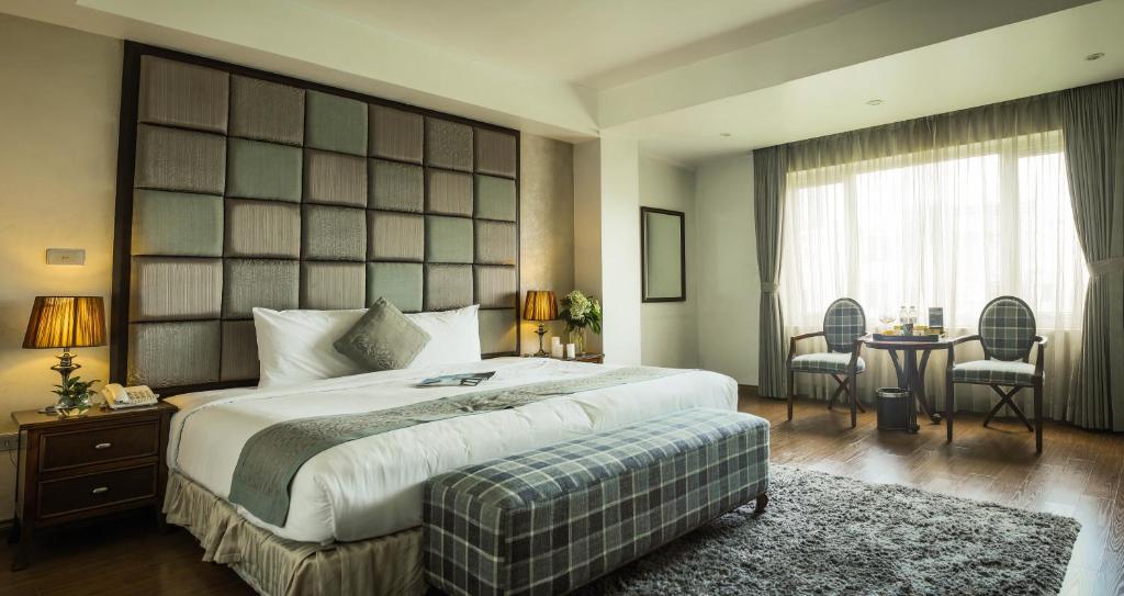 Сьюит (Люкс), Dragon Pearl Hotel