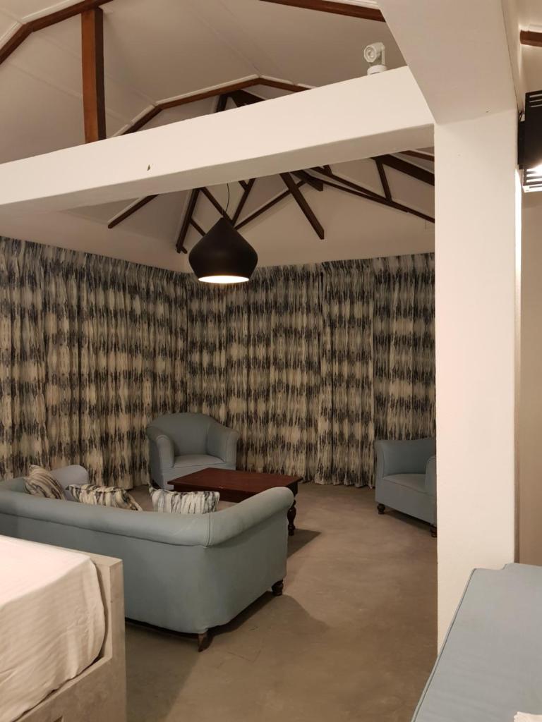 Сьюит (Суперлюкс с видом на море), Nagenahira Beach Villa