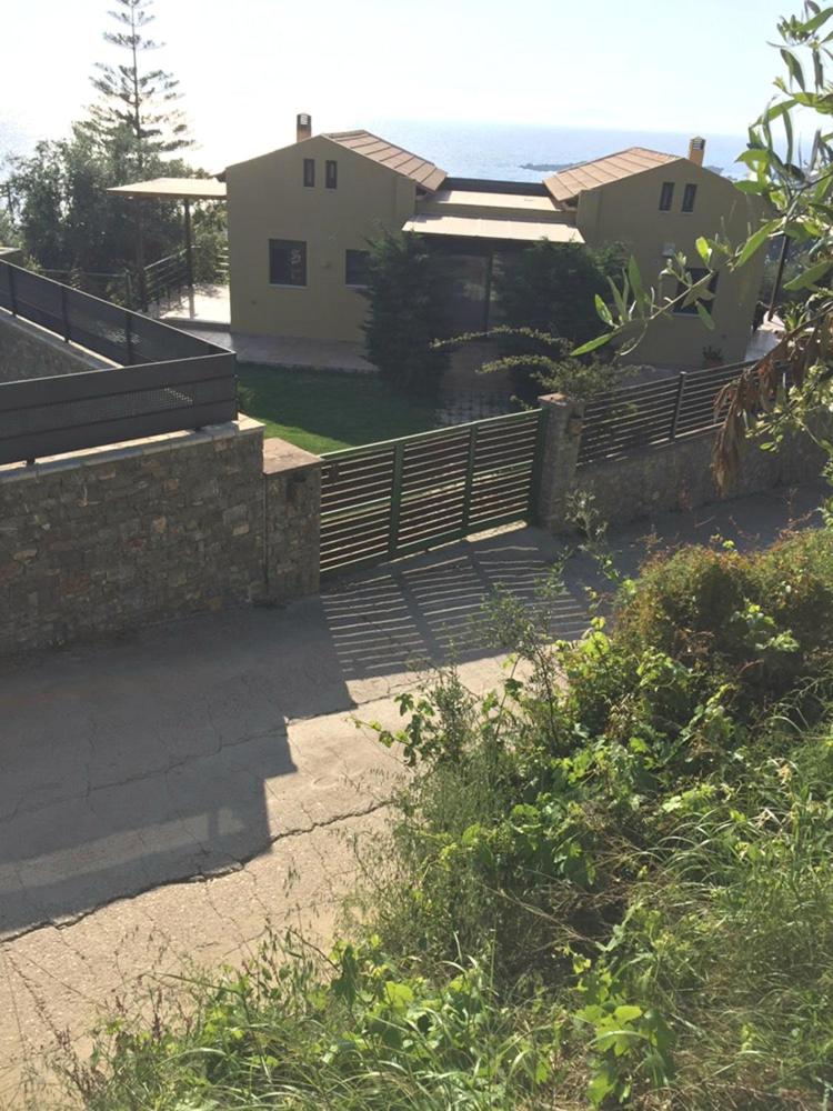 Villa G.Anagnostopoulos photo 3