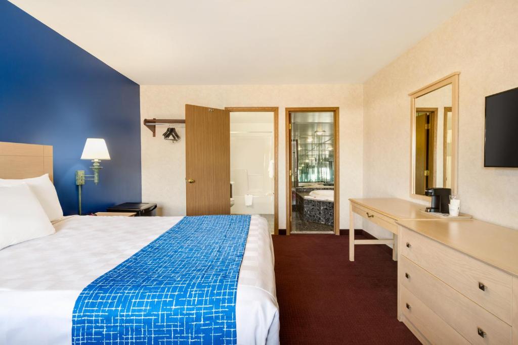 Travelodge by Wyndham Niagara Falls - New York photo 3