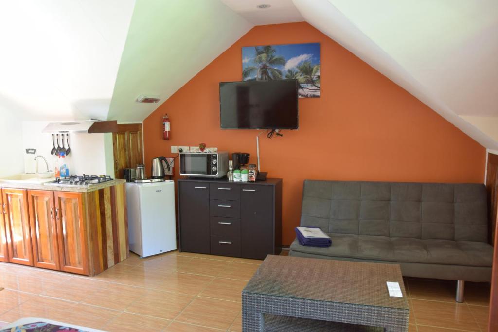 Двухместный (Двухместный номер с 1 кроватью, вид на сад), Chloe's Cottage Self-Catering