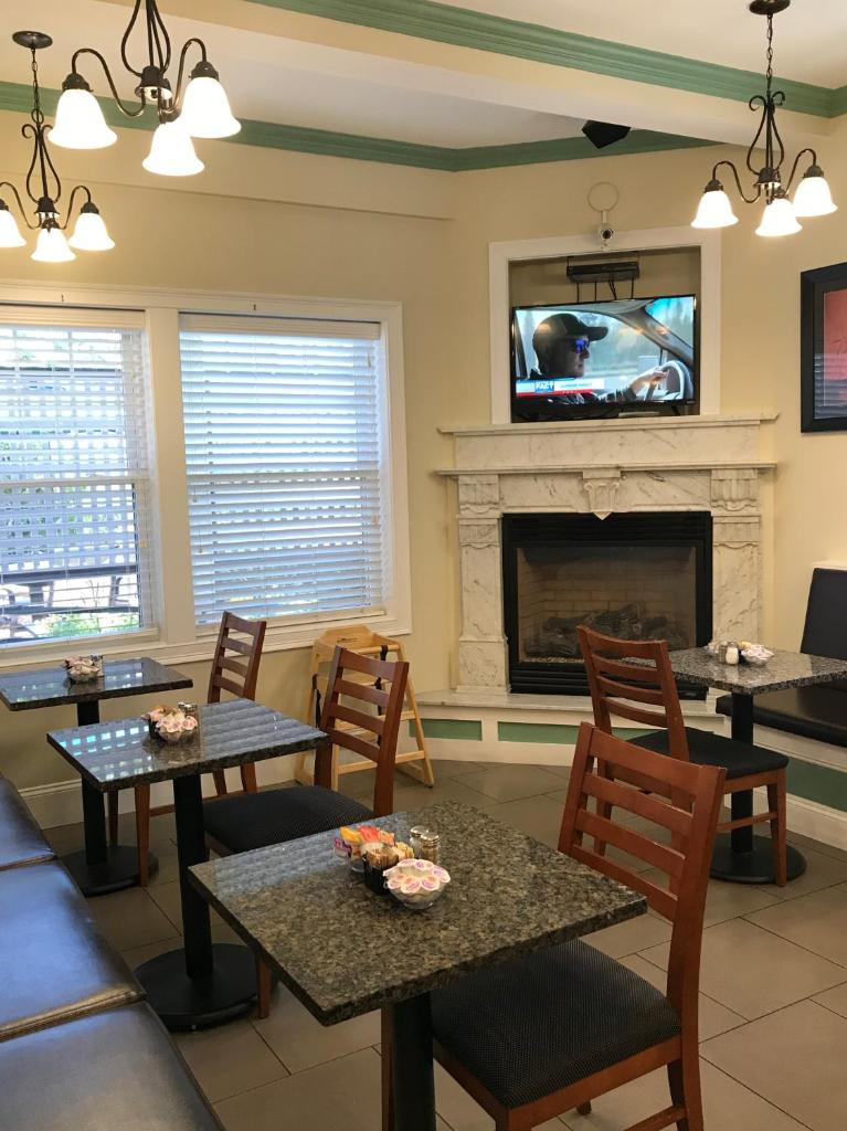 Crescent Suites Hotel photo 4