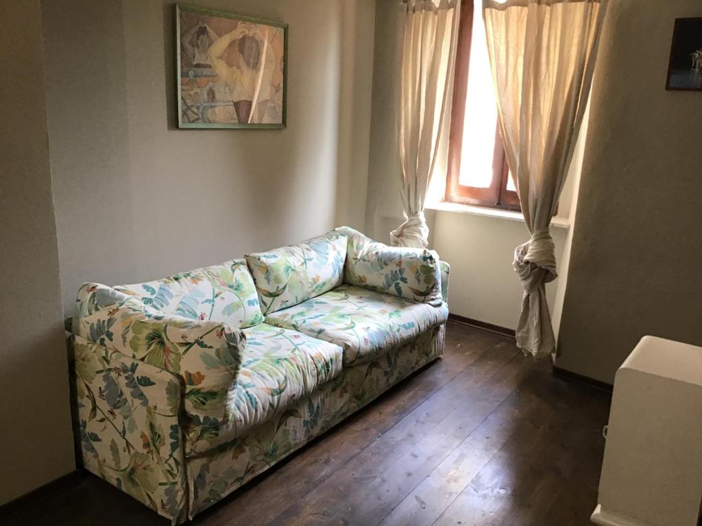 Varzi sotto i portici photo 4