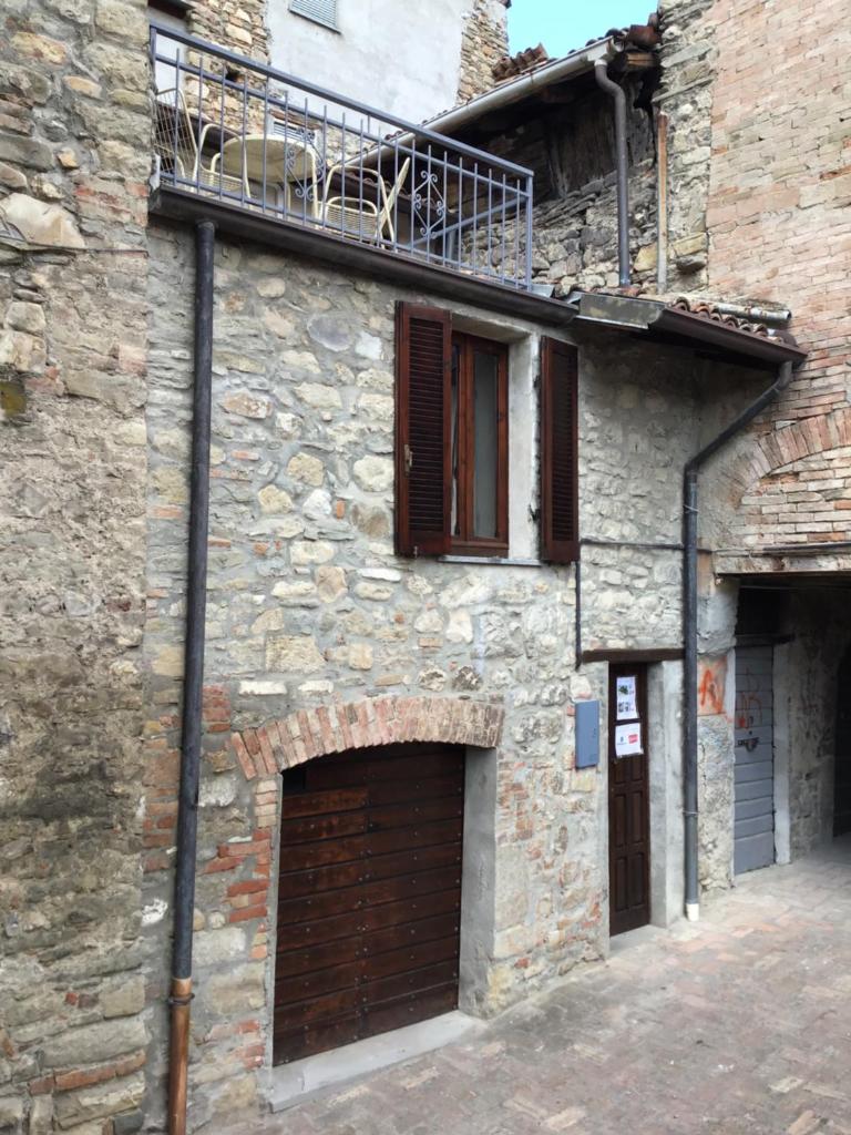 Varzi sotto i portici photo 1