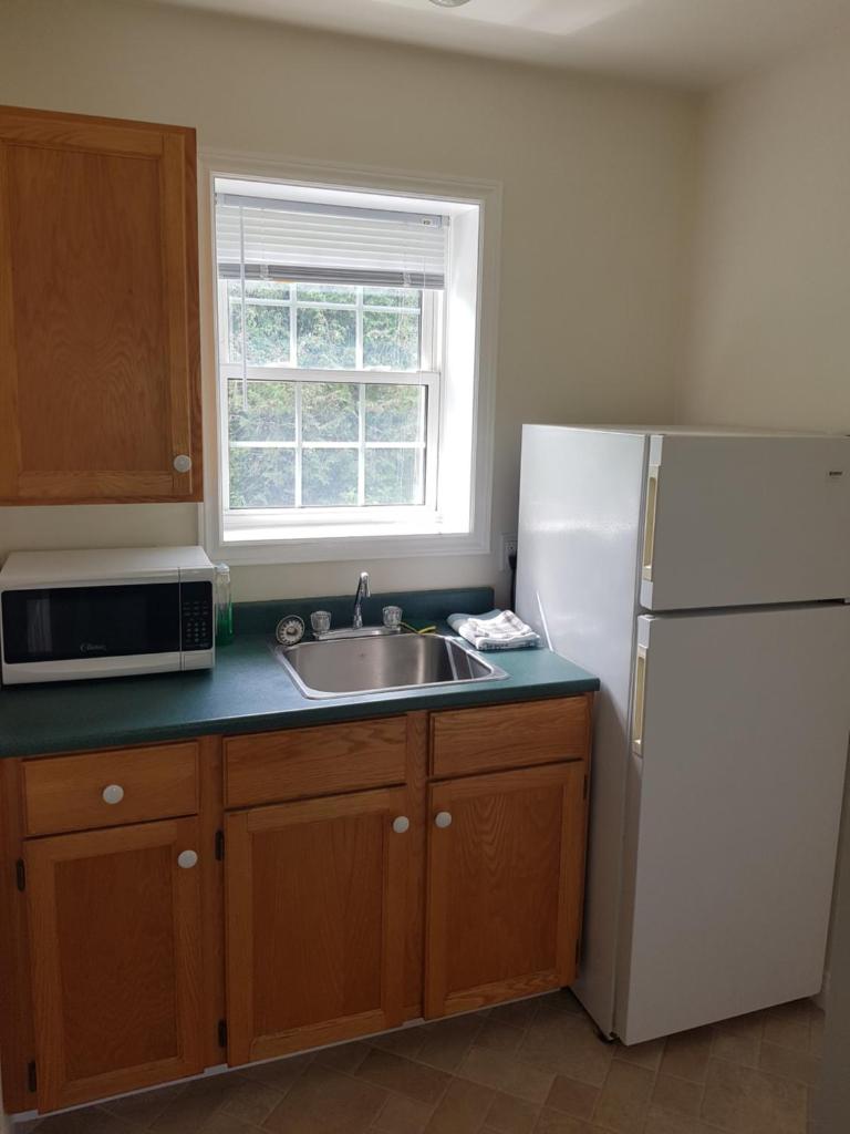 Covered Bridge Inn & Suites photo 1
