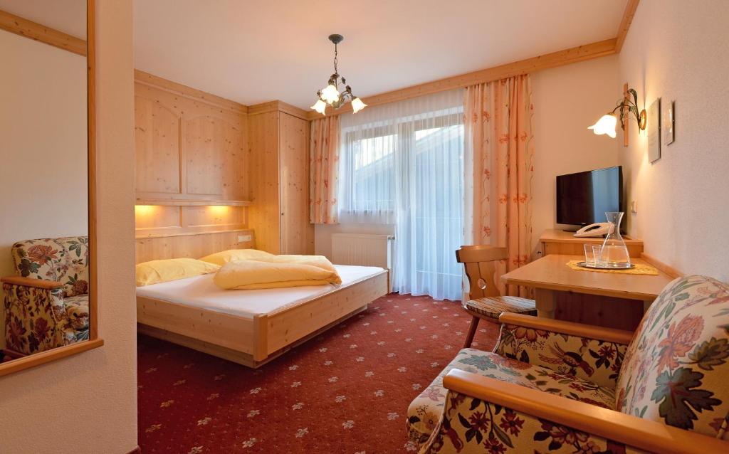 Hotel Garberwirt photo 3