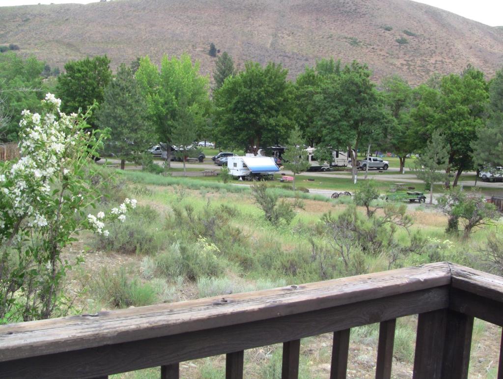 Winthrop Mountain View Chalets photo 1