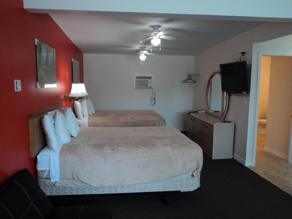 Rymal's Motel photo 3
