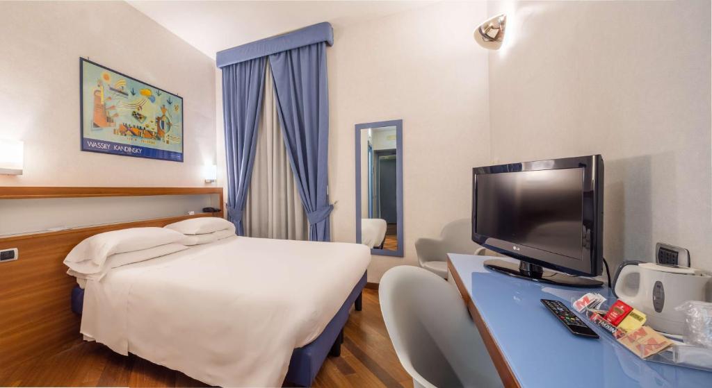 Best Western Hotel Plaza photo 3
