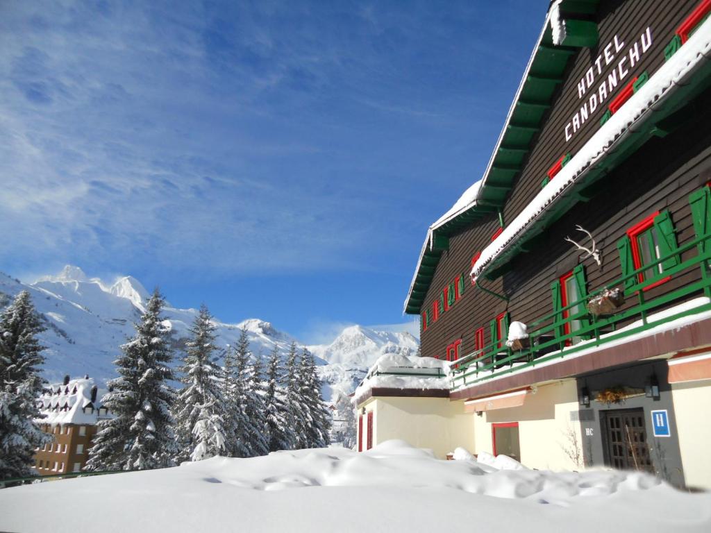 Hotel Candanchú photo 2