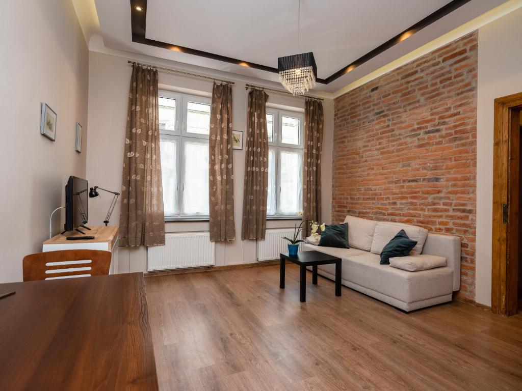 Апартаменты (Улучшенные апартаменты с 2 комнатами - Bochenska St.), Wawel Apartments - Jewish District
