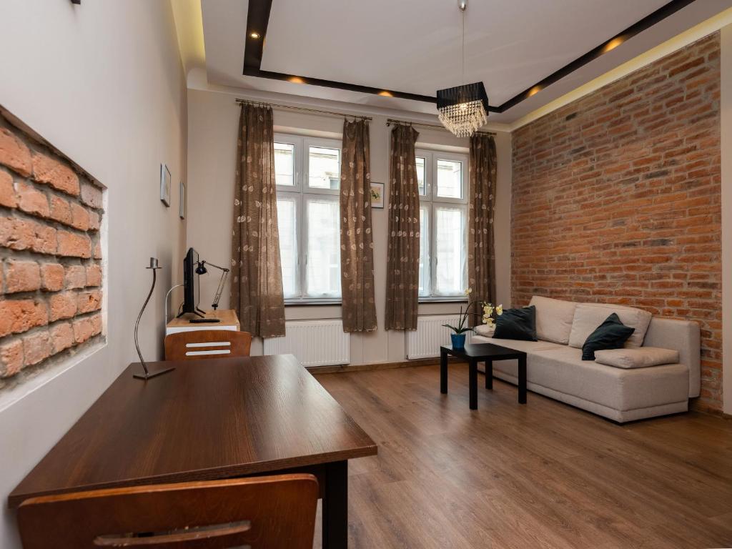 Апартаменты (Улучшенные апартаменты с 2 комнатами - Bochenska St.), Wawel Apartments - Jewish District