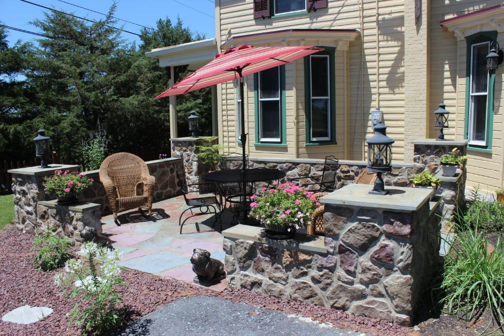 Carriage Stop Bed & Breakfast photo 3