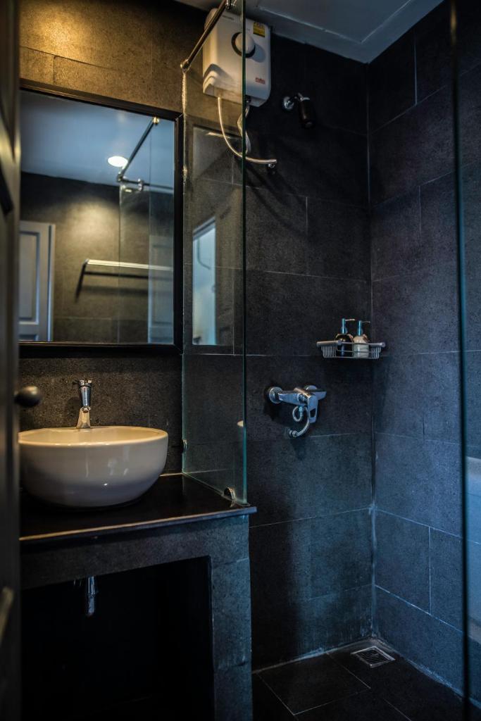 Двухместный (Двухместный номер с 1 кроватью и балконом), Jam Hostel Bangkok