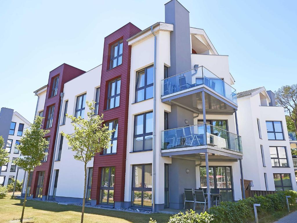 Strandvilla Baabe - WG 12 mit Meerblick, Kamin, Sauna, Whirlpool photo 1
