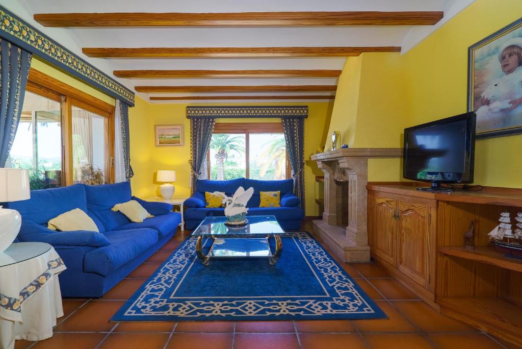 Villa Cantallops photo 3