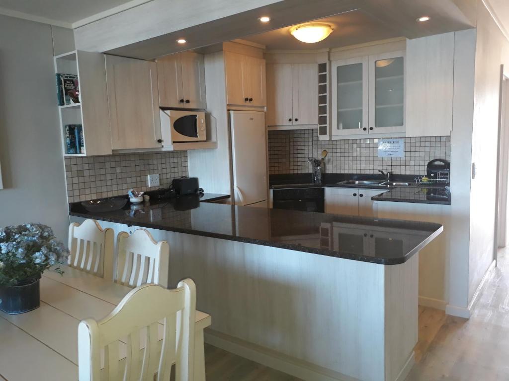 Laguna Grove Holiday Rentals photo 2