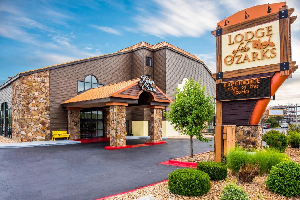 Lodge Of The Ozarks image