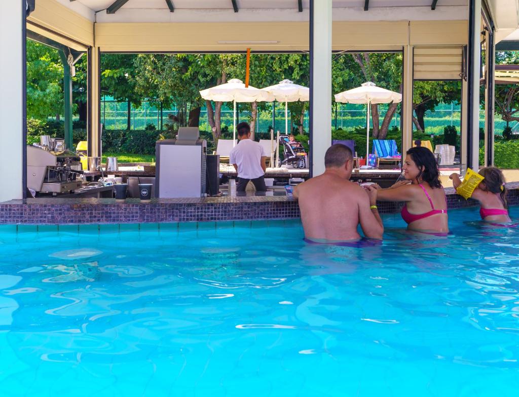 Cronwell Platamon Resort All-Inclusive photo 4