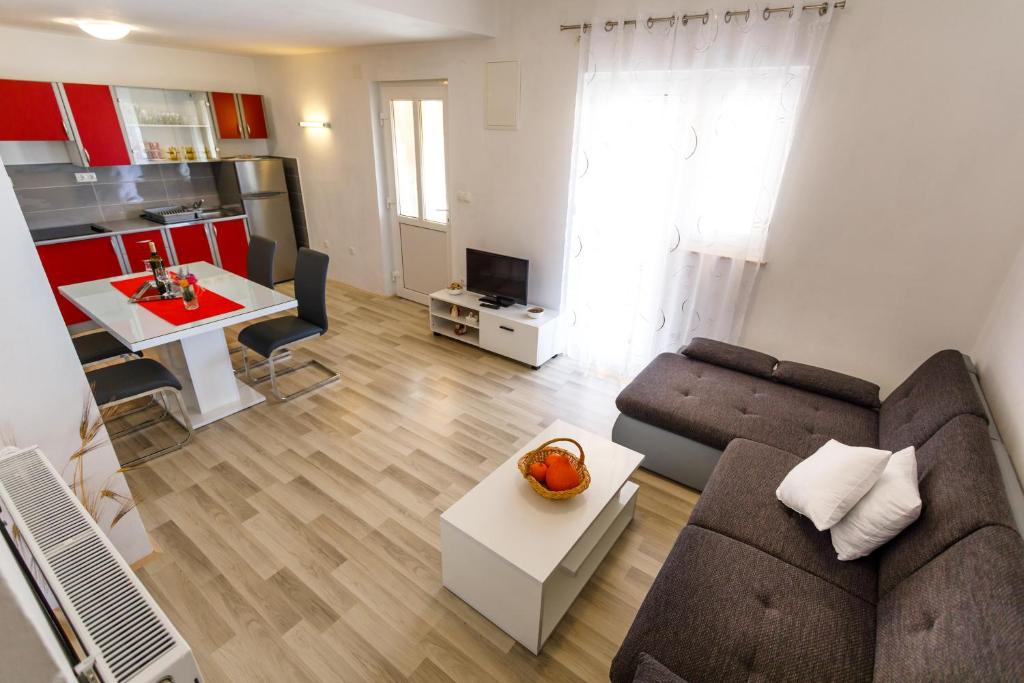 Apartman Dobrila photo 4