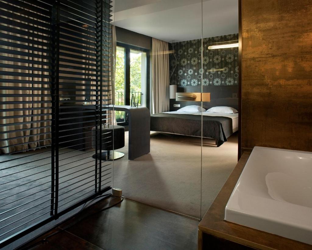 Сьюит (Люкс среднего размера), mOdus Hotel