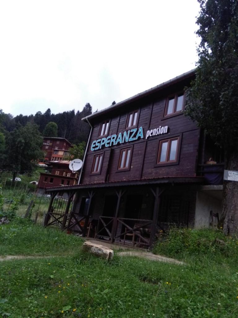 Esperanza Apart & Pension