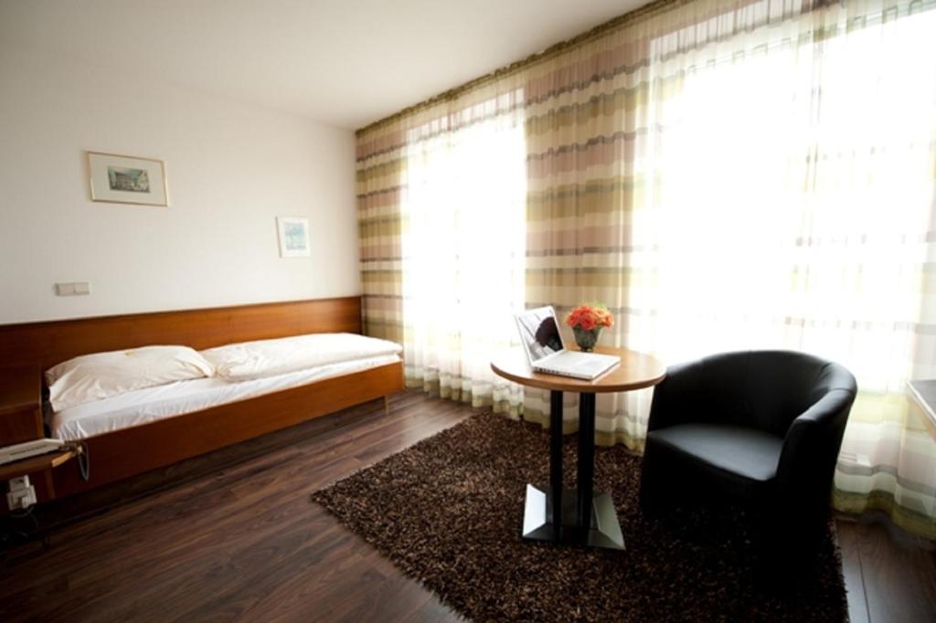Classic Hotel Kaarst photo 4