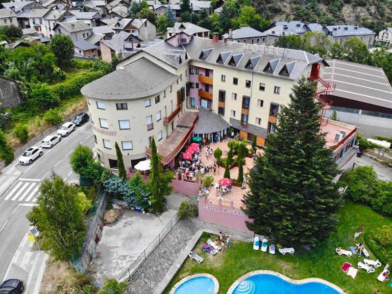 Hotel Cardós photo 1