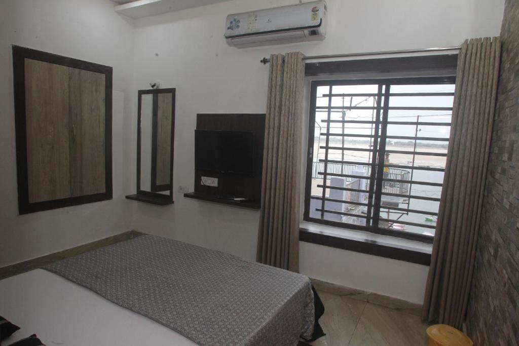 Двухместный (Бюджетный двухместный номер с 1 кроватью), Alakhnanda Guest House