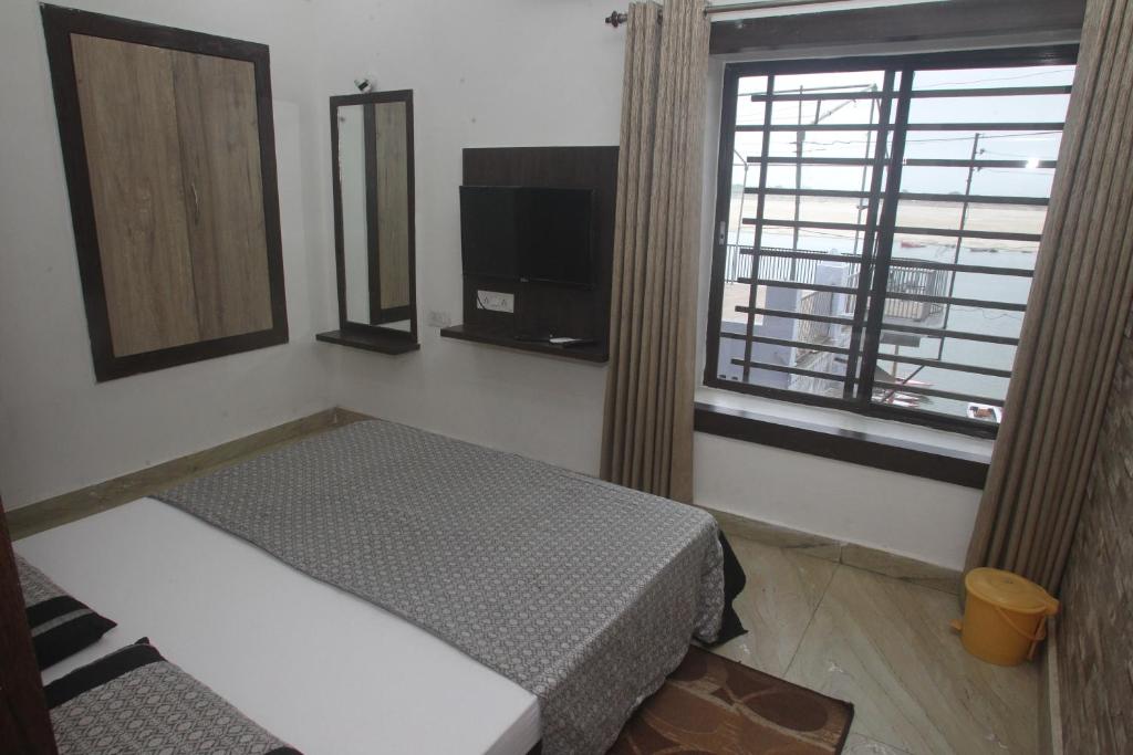 Двухместный (Бюджетный двухместный номер с 1 кроватью), Alakhnanda Guest House