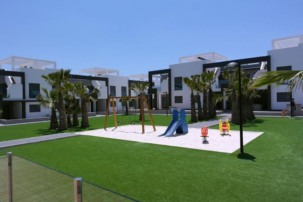 Oasis Beach X app 25 photo 1