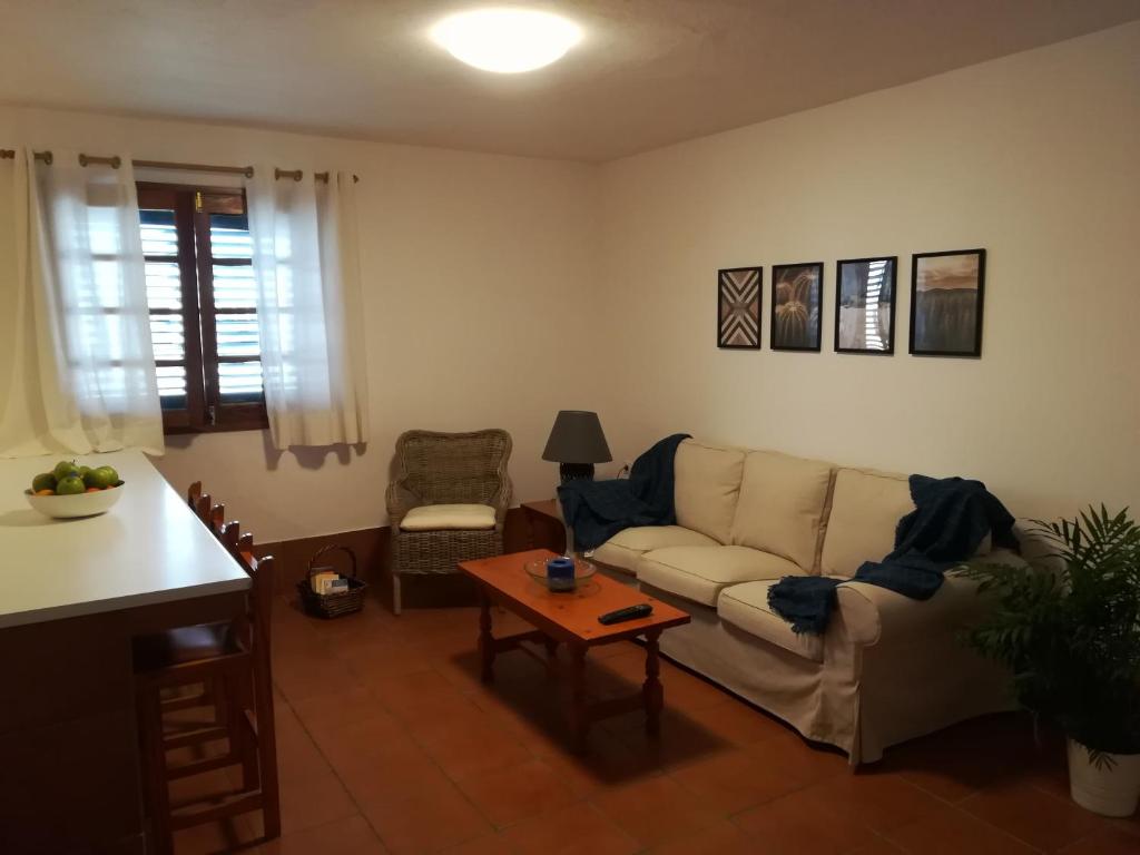 Apartamento en el pueblo de Arrieta 4 photo 1