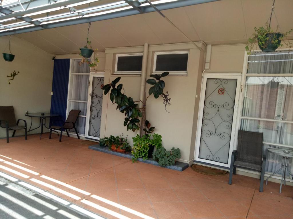 Clifton Motel photo 2