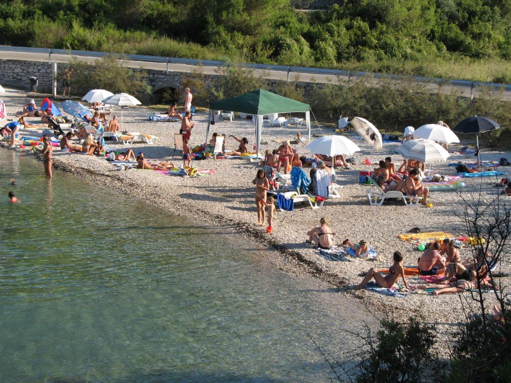 Apartments Doulos photo 2
