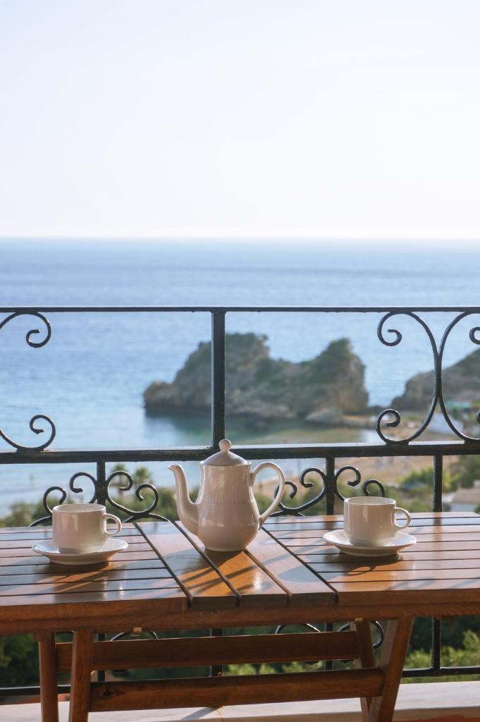 Fotini's Apartments - Pelekas Beach