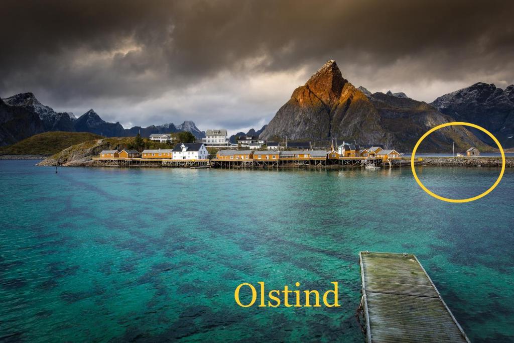 Olstind in Sakrisøy photo 3