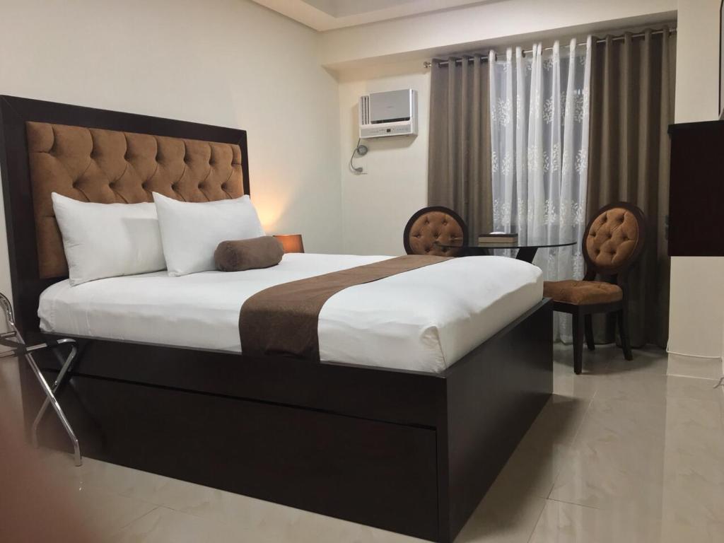 Студио (Улучшенный номер-студио), Studio Unit at The Beacon Makati