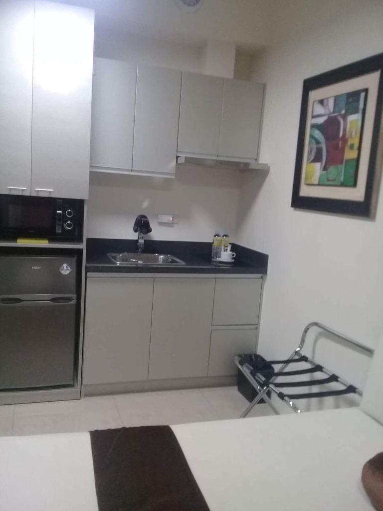 Студио (Улучшенный номер-студио), Studio Unit at The Beacon Makati