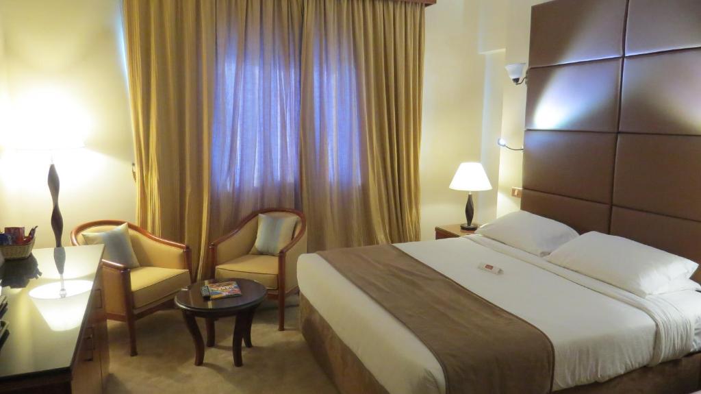 Двухместный (Двухместный номер Делюкс с 1 кроватью), Отель Al Jawhara Gardens Hotel
