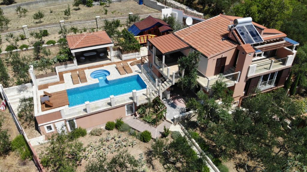 Villa LKL photo 2