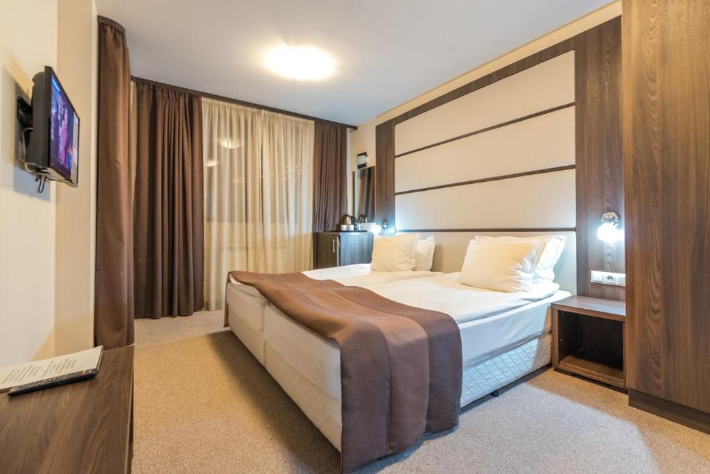 Двухместный (Двухместный номер с 1 кроватью и общим балконом), Zara Hotel