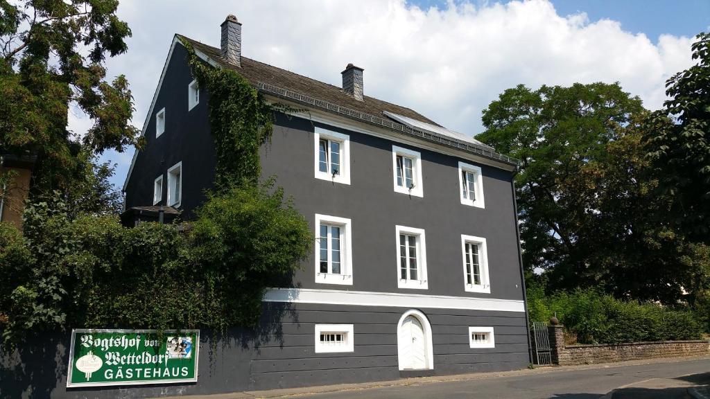 Vogtshof von Wetteldorf photo 2