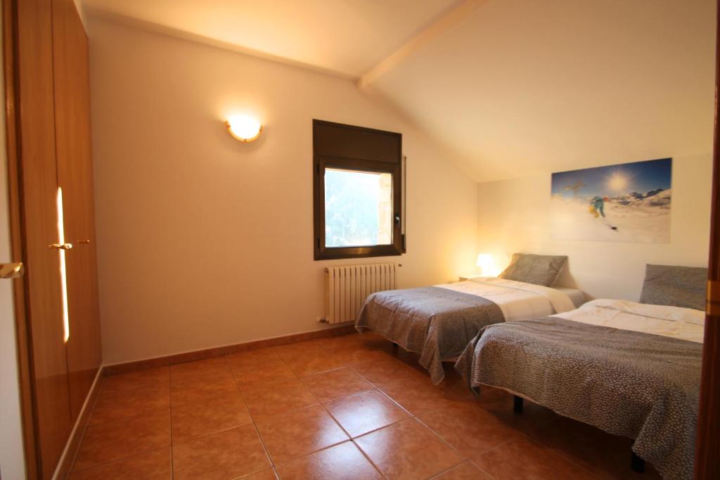 {
  "en-gb": "Pont de Toneta 6,3 Atico Duplex, Ransol, Zona Grandvalira"
} photo 3