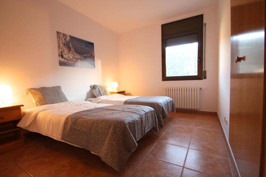 {
  "en-gb": "Pont de Toneta 6,3 Atico Duplex, Ransol, Zona Grandvalira"
} photo 4