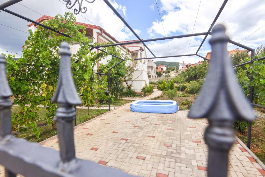 Apartment Larisa photo 4