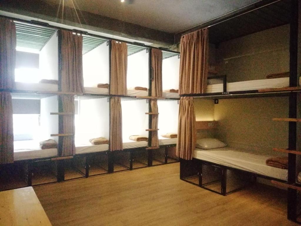 Номер (Односпальная кровать в общем номере), PINX'S HOSTEL